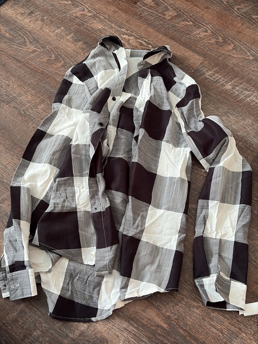 Black and White Flannel Pattern shirt